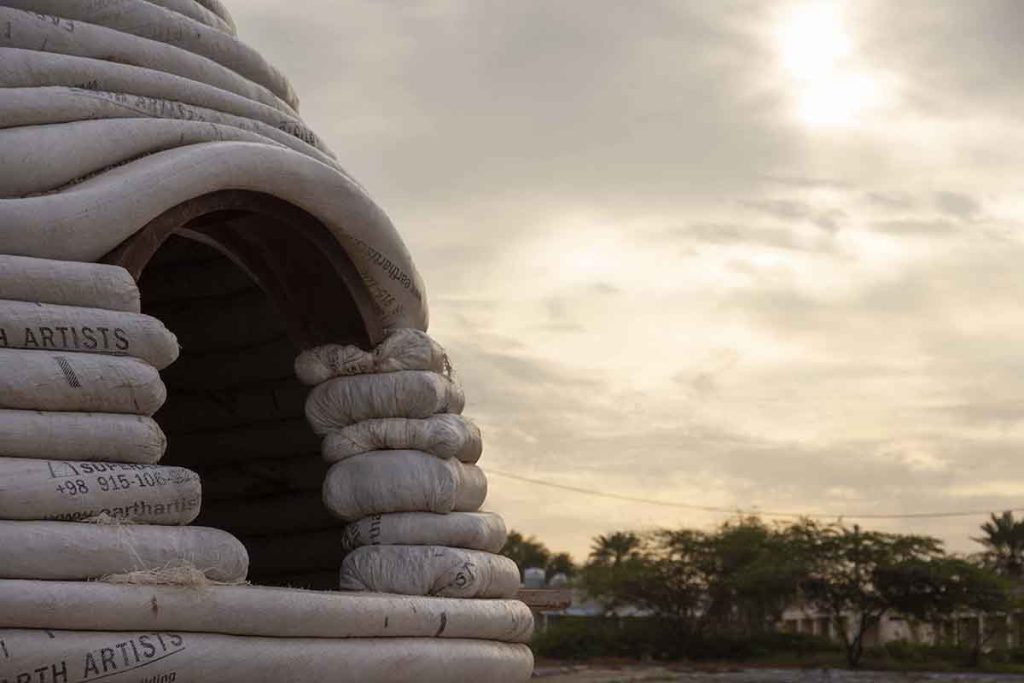 پنجره ابرخشتی